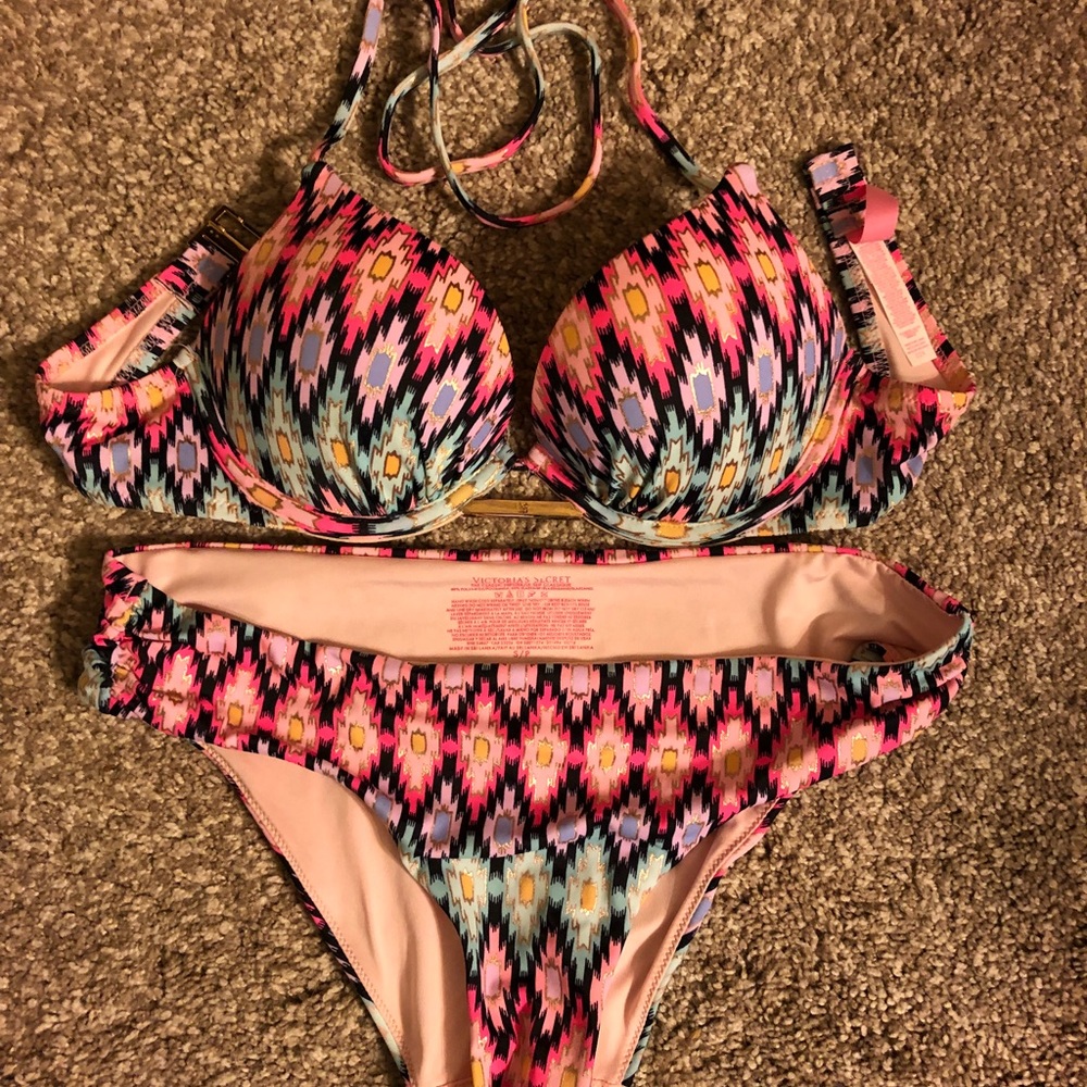 Victoria Secret bikini